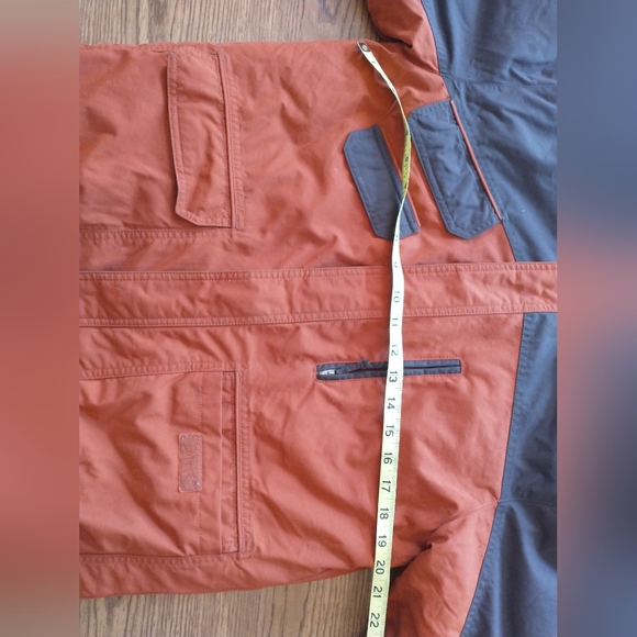 LL Bean Orange Kids ski jacket 14-16, thinsulate, waterproof - Picture 9 of 15